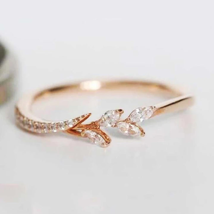 Sweet Leaf Ring